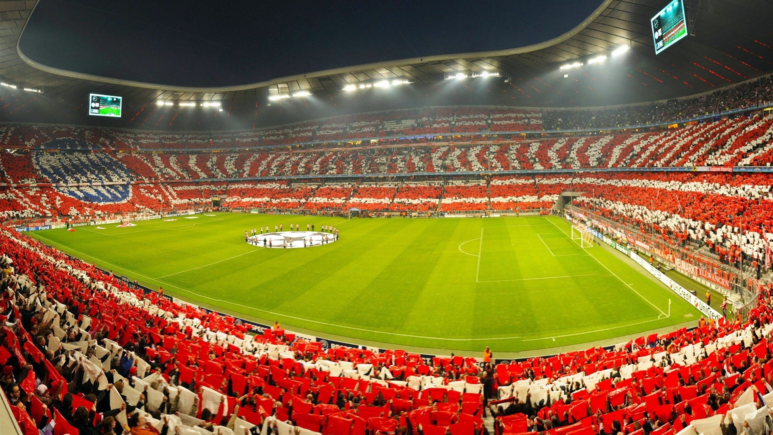 德甲激烈对抗，数据揭秘球队防守体系中的核心战术思想，德甲身体对抗